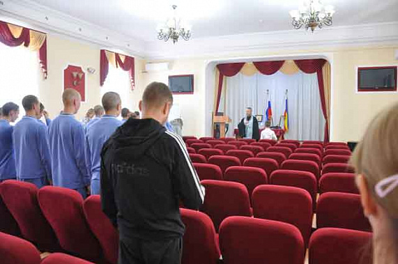 В Новочеркасском госпитале Росгвардии  состоялись молебны и духовные беседы