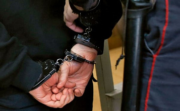 В Ростовской области полицейский избил мужчину железным стулом