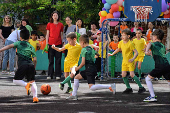 11.06 футбольный турнир среди команд детсадов города