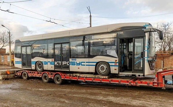 Электробус прибыл в Таганрог. Источник фото: телеграм-канал А. Фатеева.