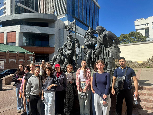 Студенты побывали на экскурсия в Доме-музее Михаила Шолохова