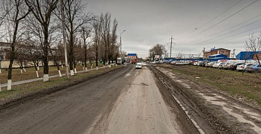 В Ростове, в 1-м Машиностроительном переулке, начали ремонт дороги