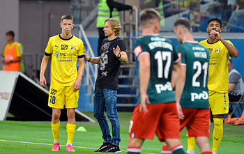 Футболисты «Ростова» в кубковом матче обыграли столичный «Локомотив»