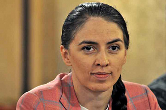 помощник худрука театра актриса Яна Прыжанкова.