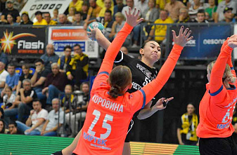 Гандболистки «Ростов-Дон» обыграли команду из Ставрополя