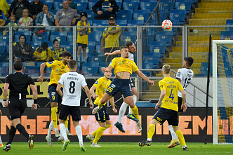 ФК «Ростов» на своем поле не смог одолеть «Урал»