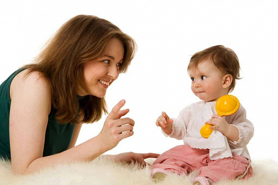 Мне все же кажется, что он меня любит…