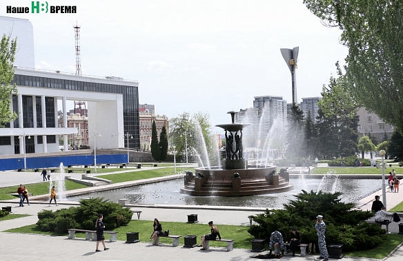 В Ростове запустили 12 фонтанов 