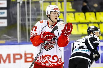 ХК «Ростов» в матче с «Рубином» на выезде потерпел крупное поражение