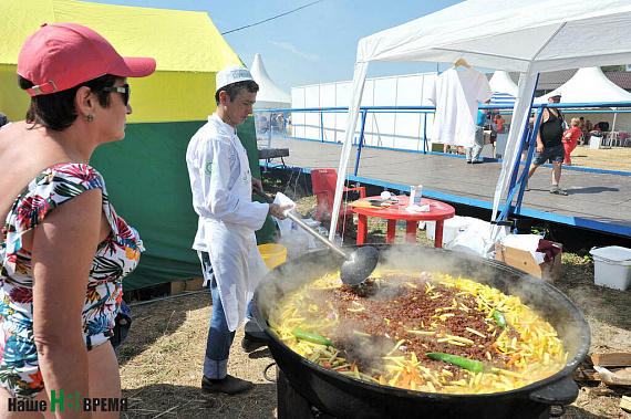 В Ростовской области прошел гастрономический фестиваль «Донская уха»