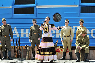 Поезд «Победа» прибыл на первый путь