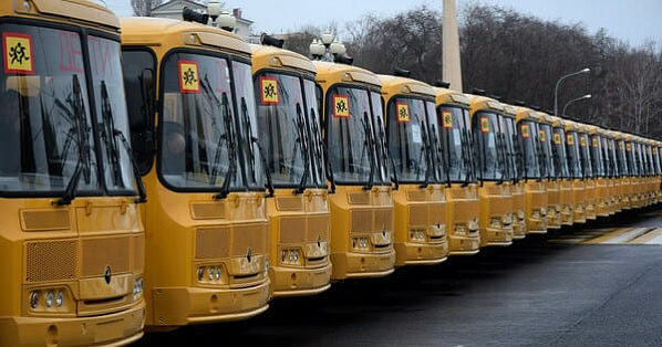 Обновляются школьные автобусы