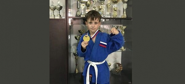 Семилетний дзюдоист из Сальска установил мировой рекорд
