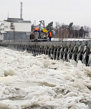 В Азово-Донском бассейне внутренних водных путей закрыли судоходный сезон