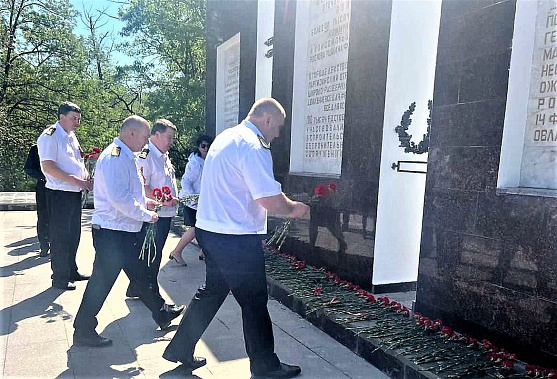 Отдали дань светлой памяти защитникам Родины