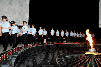 Вставай, страна огромная…