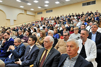 В Ростове собрались ведущие кардиохирурги России