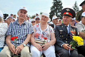 Освободителям - слава!