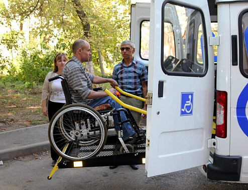 Социальное такси – теперь и в Шахтах