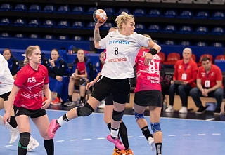 Очередной тур, очередная победа. Гандболистки «Ростов-Дона»  на выезде обыграли  звенигородскую «Звезду»