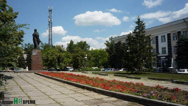Так выглядела Комсомольская площадь (она же – площадь имени В.И. Ленина) все последние годы.