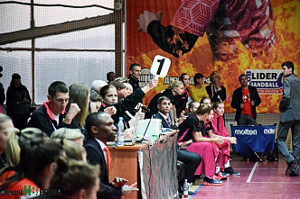 Против вечных чемпионок