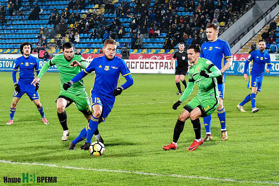 С мячом исландский легионер «Ростова» Ингасон.