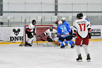 В Аксае открыли сезон Лиги Ростовского хоккея