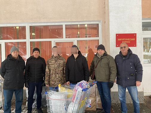 Донские афганцы посетили военный госпиталь