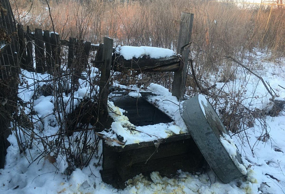 В этом колодце мужчины спрятали тело убитого. Фото областной пресс-службы Следкома 