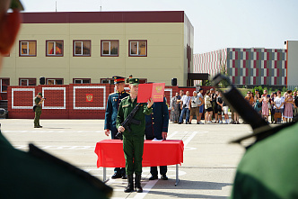 Присягнули на верность  Отечеству