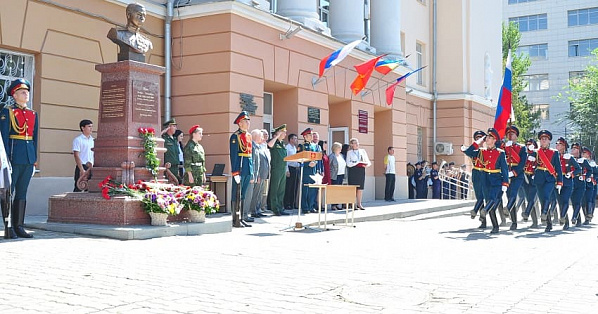 Открыт памятник ростовскому китайцу - герою войны