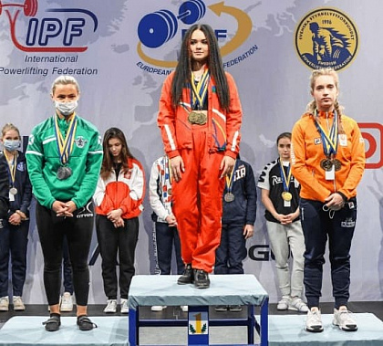 Донская спортсменка стала чемпионкой Европы по пауэрлифтингу