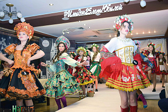 Девочка, девушка, женщина