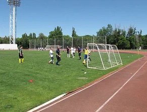 В Ростове прошел летний ветеранский футбольный турнир 45+