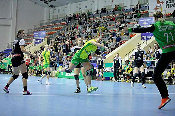 «Кубань» играла жестко, порой просто грубо... Фото с whckuban.ru