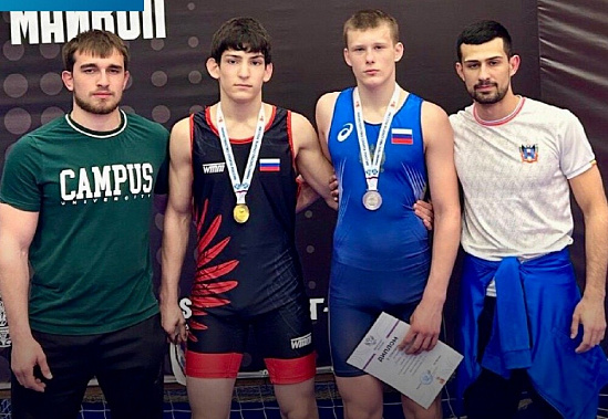 Донские борцы греко-римского стиля завоевали награды первенства страны