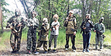 Дети учатся тому, что в дому