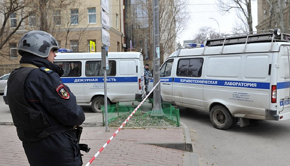 Место происшествия было оперативно оцеплено полицией. Источник фото inosmi.ru.