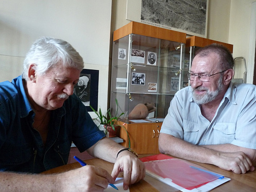 Виктор Копылов (слева) и Сергей Полин сотрудничают со времен СССР. Сегодня их научные интересы вновь совпали.