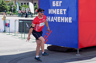 На четырех дистанциях