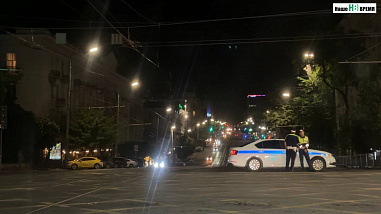 В Ростове рядом со штабом ЮВО появилась военная техника. Что известно о ситуации в городе