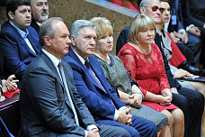 С наступающим профессиональным праздником, коллеги!