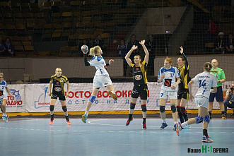 Динамовки дали бой