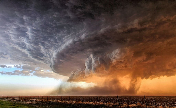 Ростовскую область может накрыть опасный мезоциклон