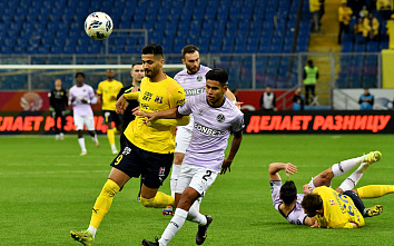 02 11 2025 ФК «Ростов» дома уступил «Акрону»