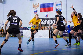 Вернулась, играла, забила…
