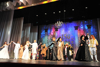 И корабль плывет_26101