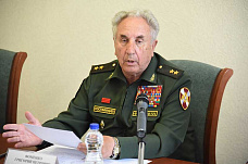 Основатель военной династии генерал-лейтенант Григорий Фоменко отмечает юбилей