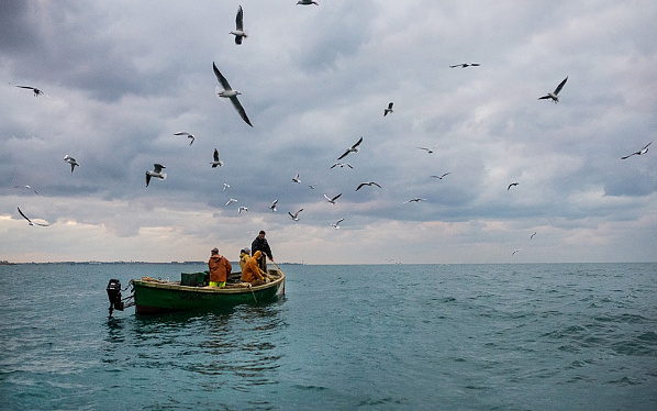 Выход маломерных судов в Азовское море перекрыт 